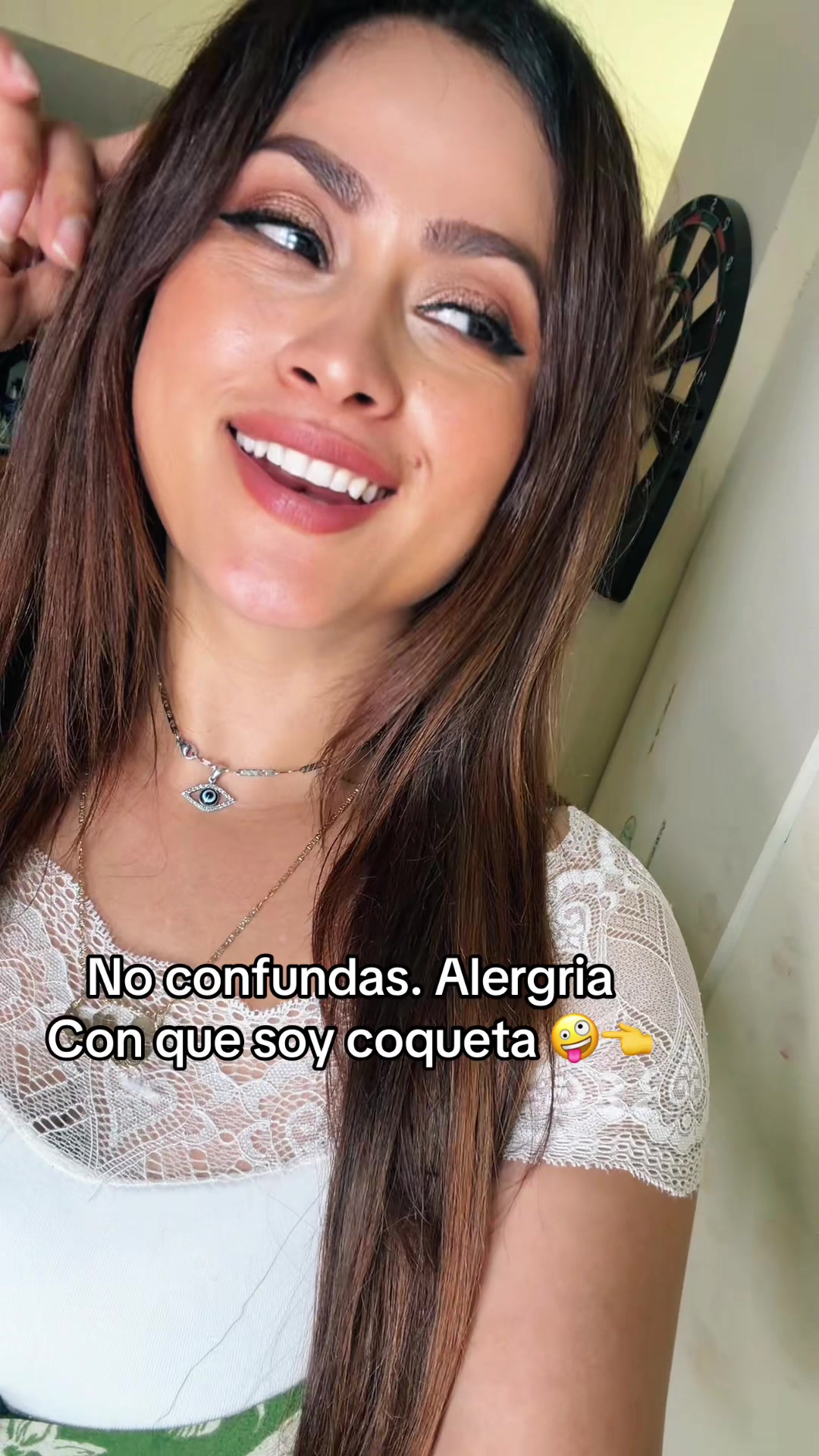 @Anahi