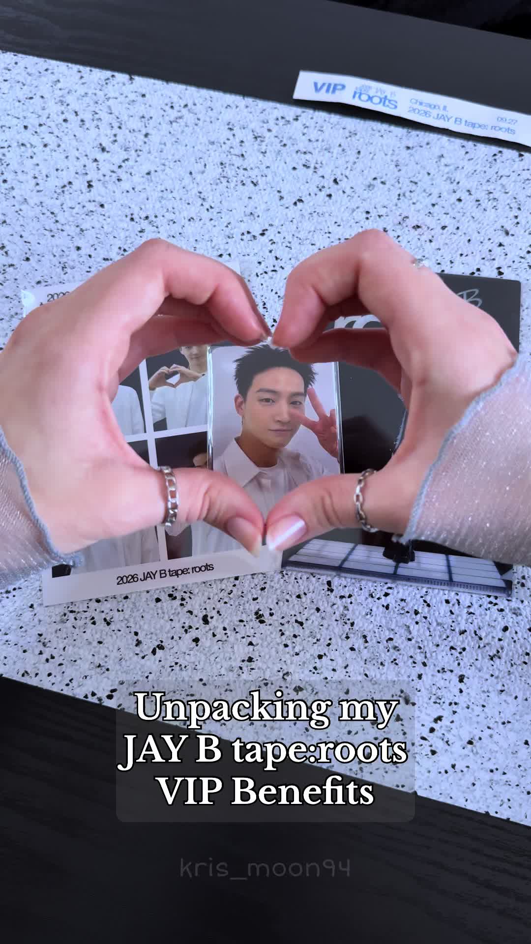 @kris_moon
