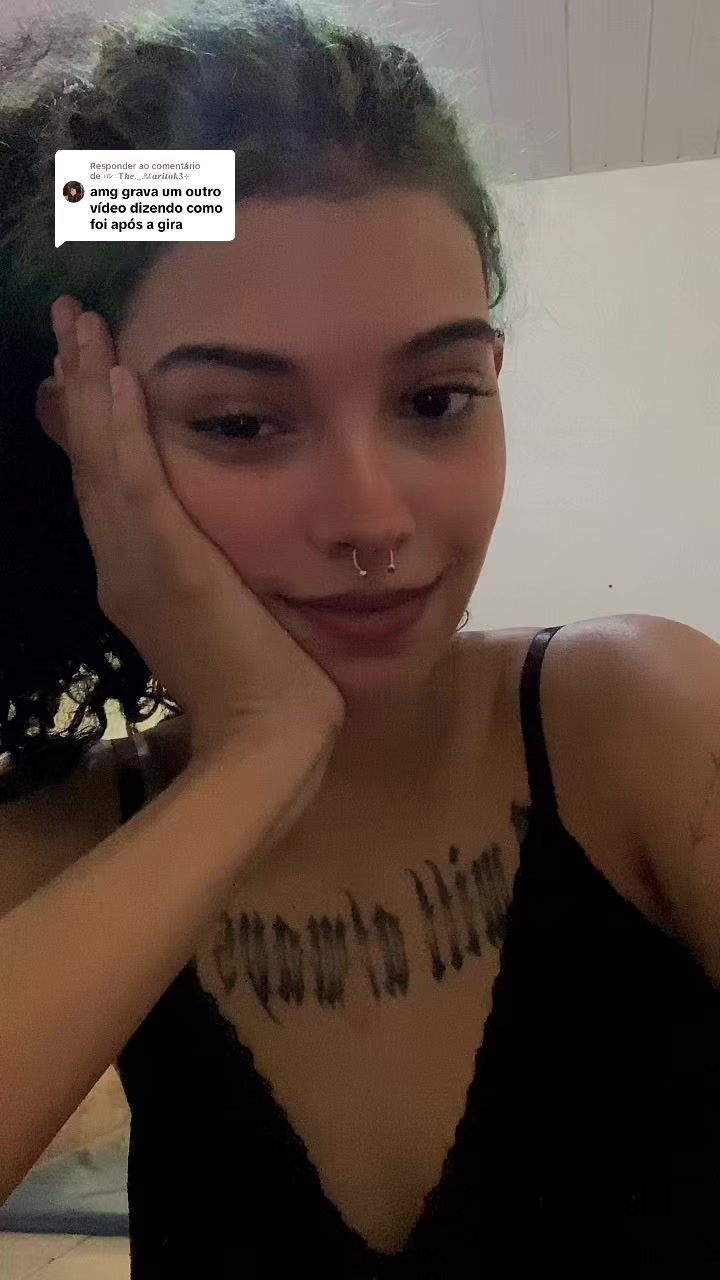 @Livya d Menina🦇🩷