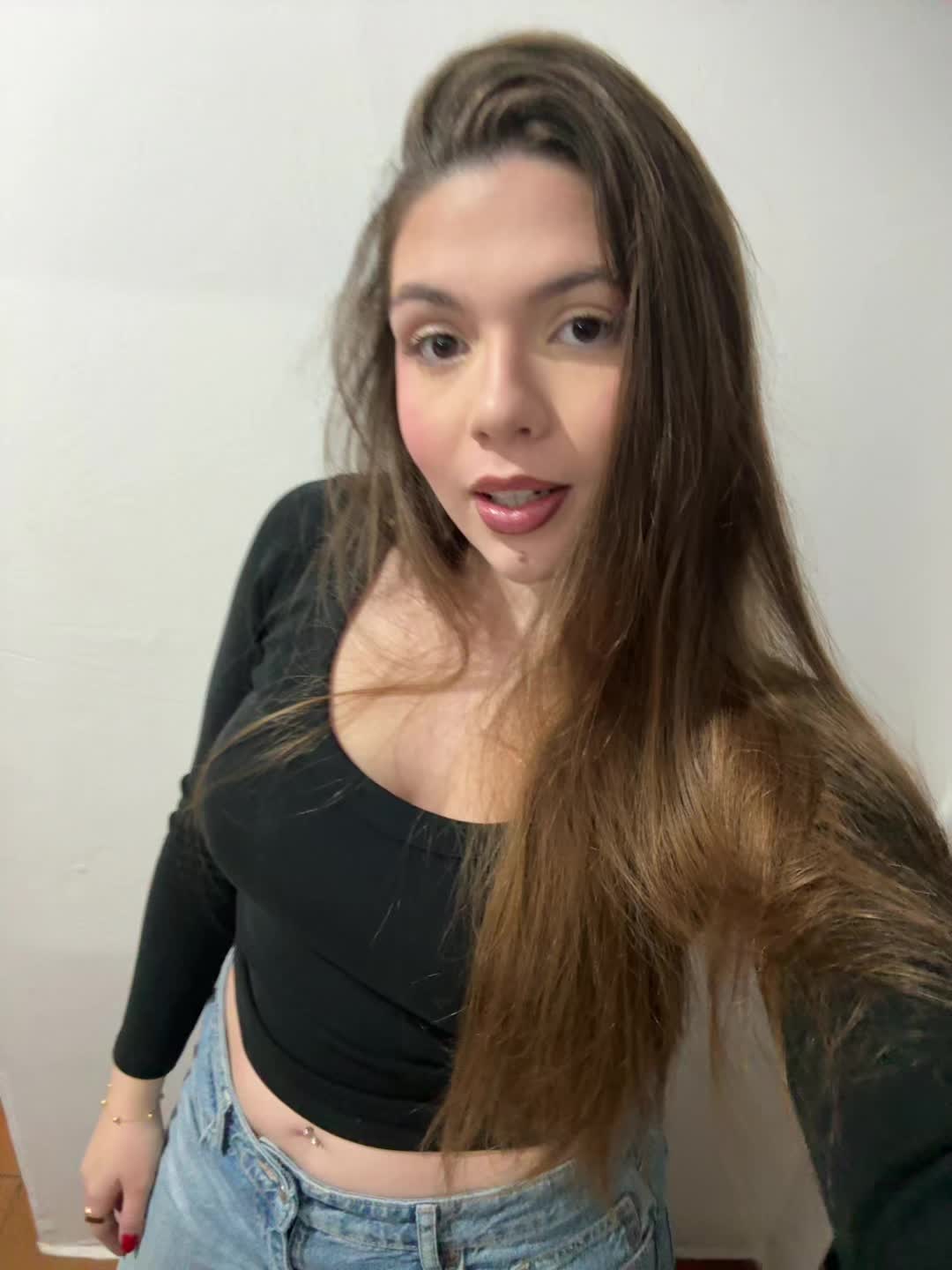 @clara