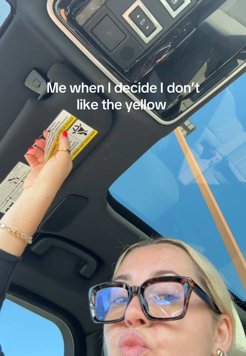 @Emniccolee