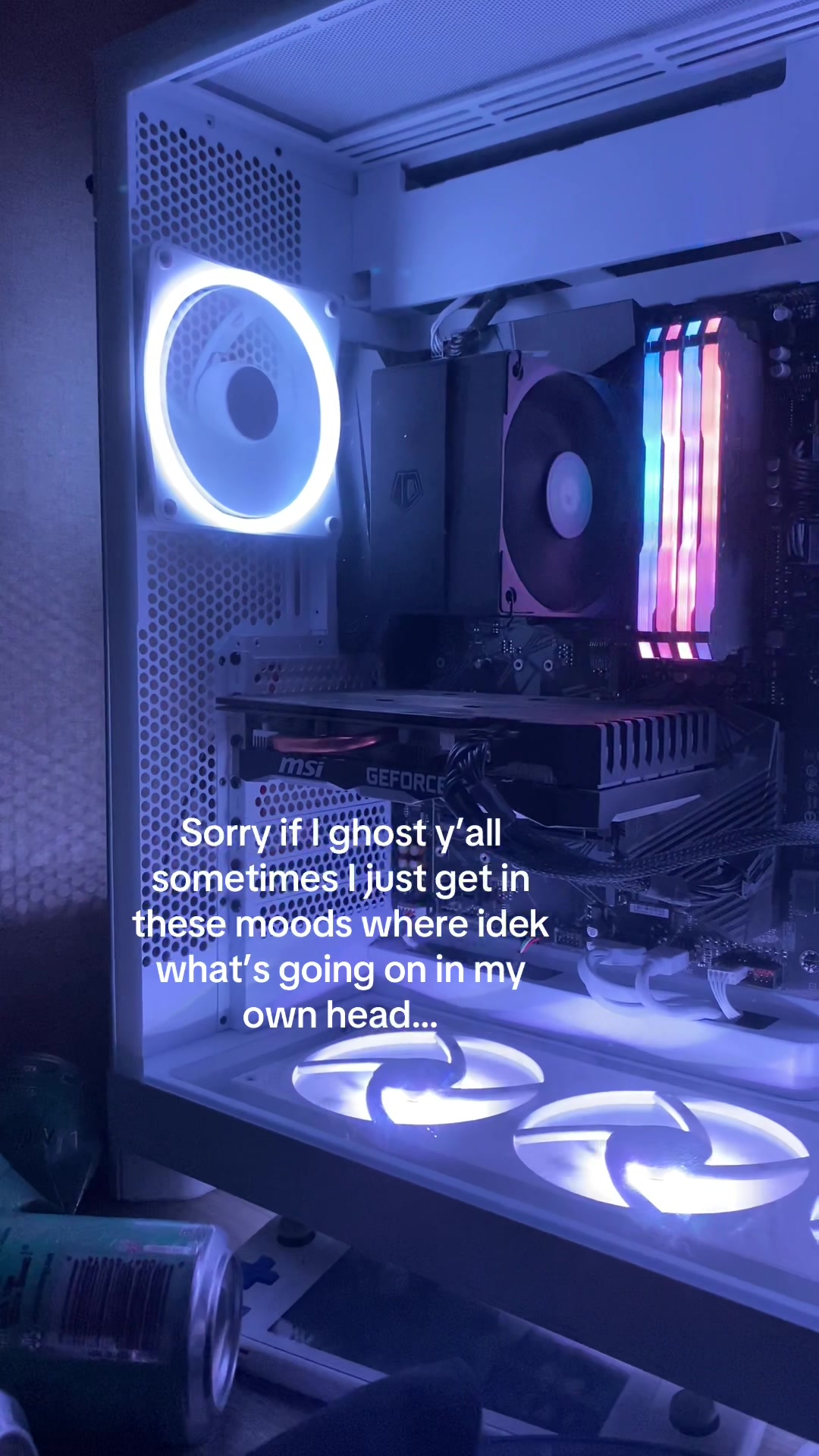 @👾