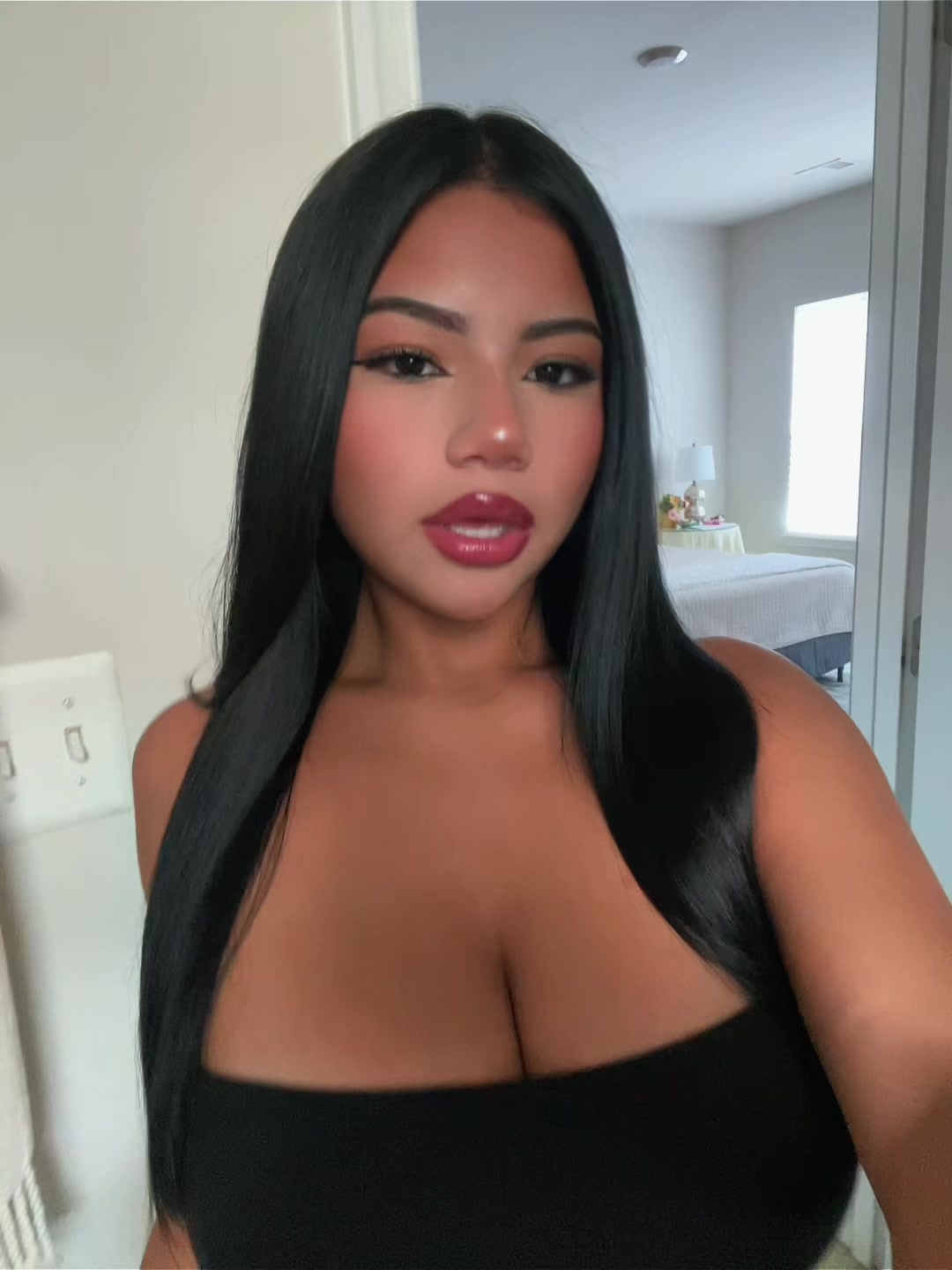 @VALENTINA