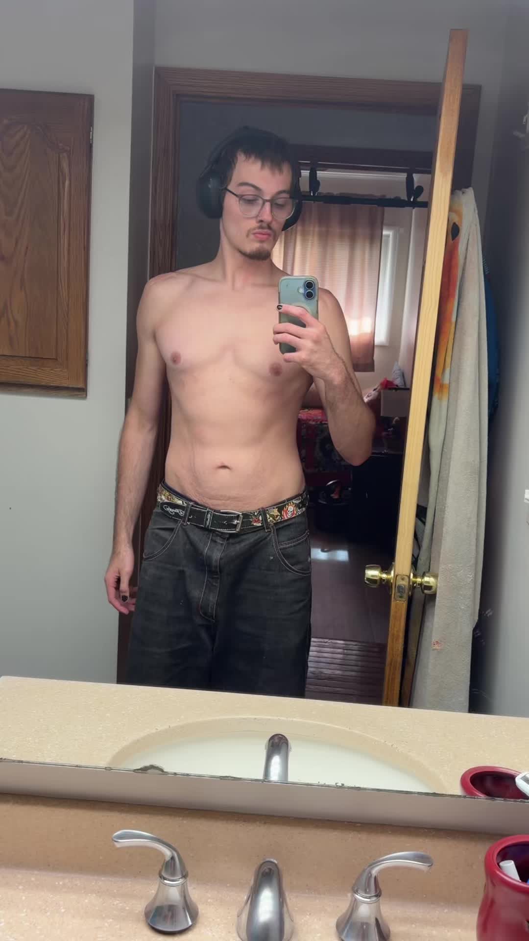@stinkypeeteee