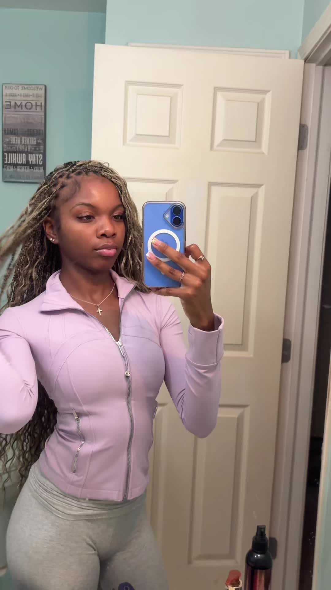 @iyaaa