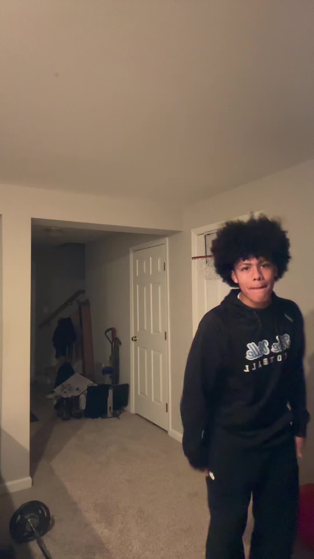 @️