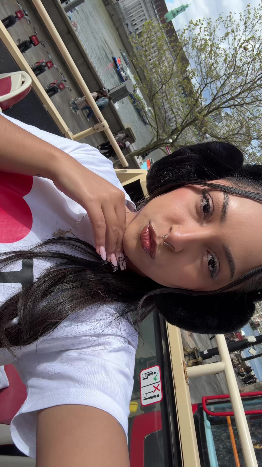 @des