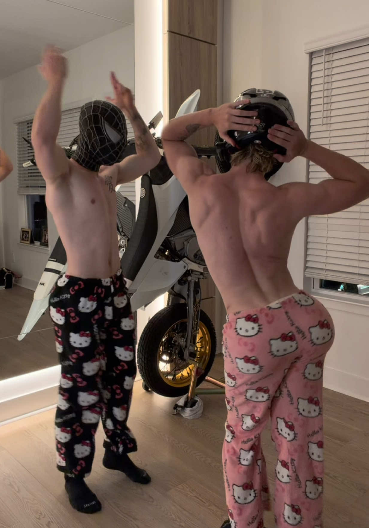 @DancingMoto