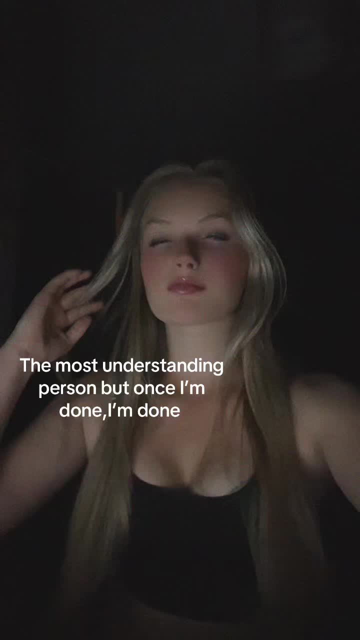 @Maisie Holland