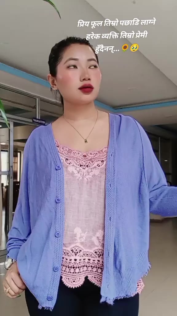 @_𝔄𝔫𝔲𝔨𝔞🌻