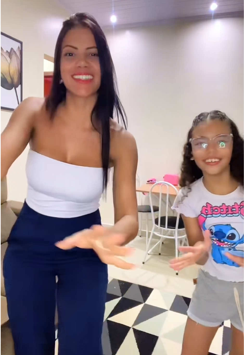 @Renata ✨