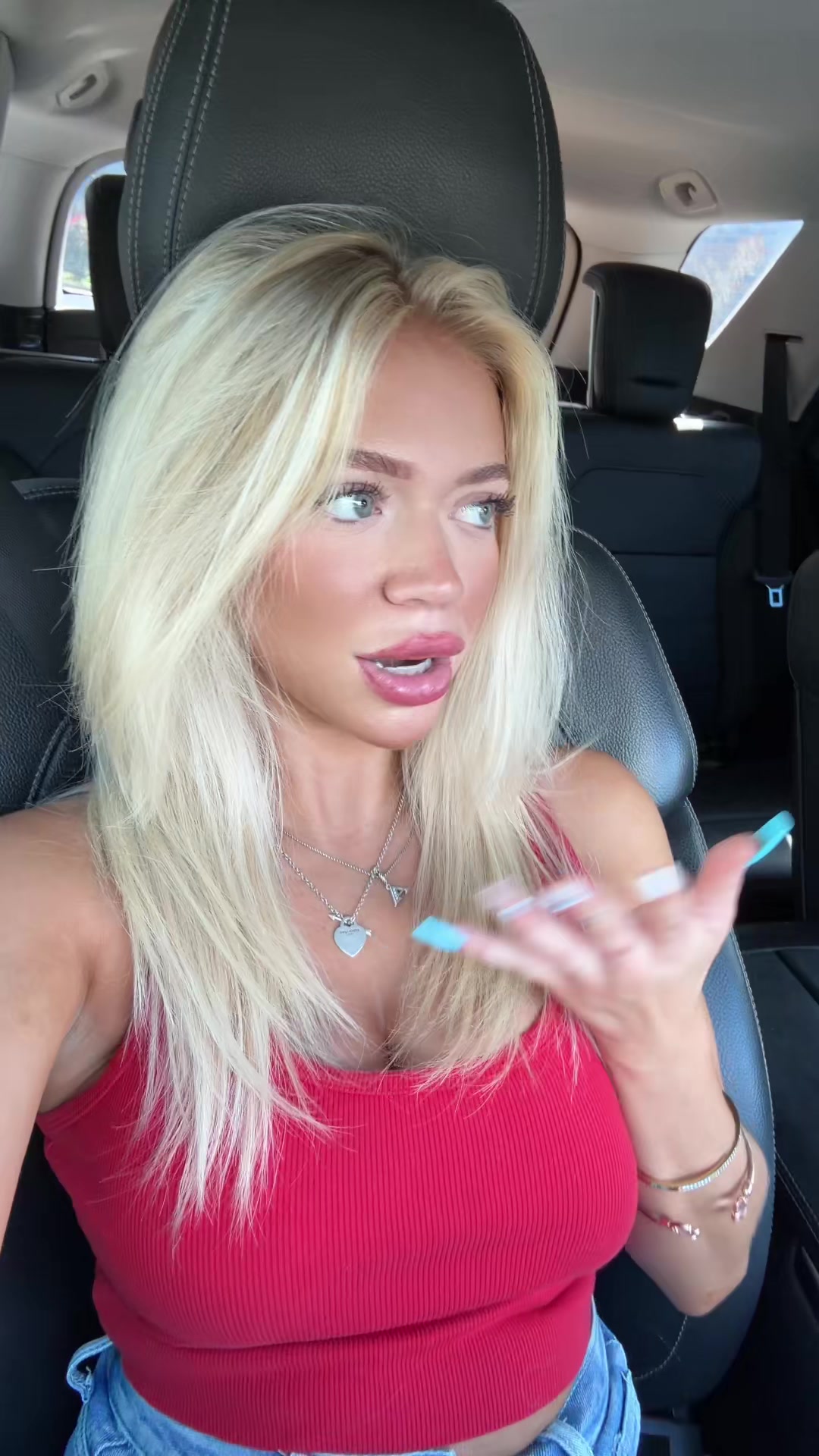 @tinybarbieprincess