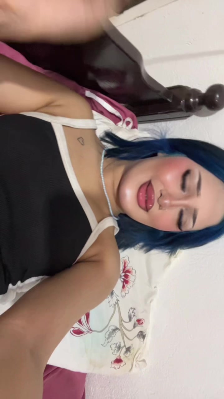 @Latina