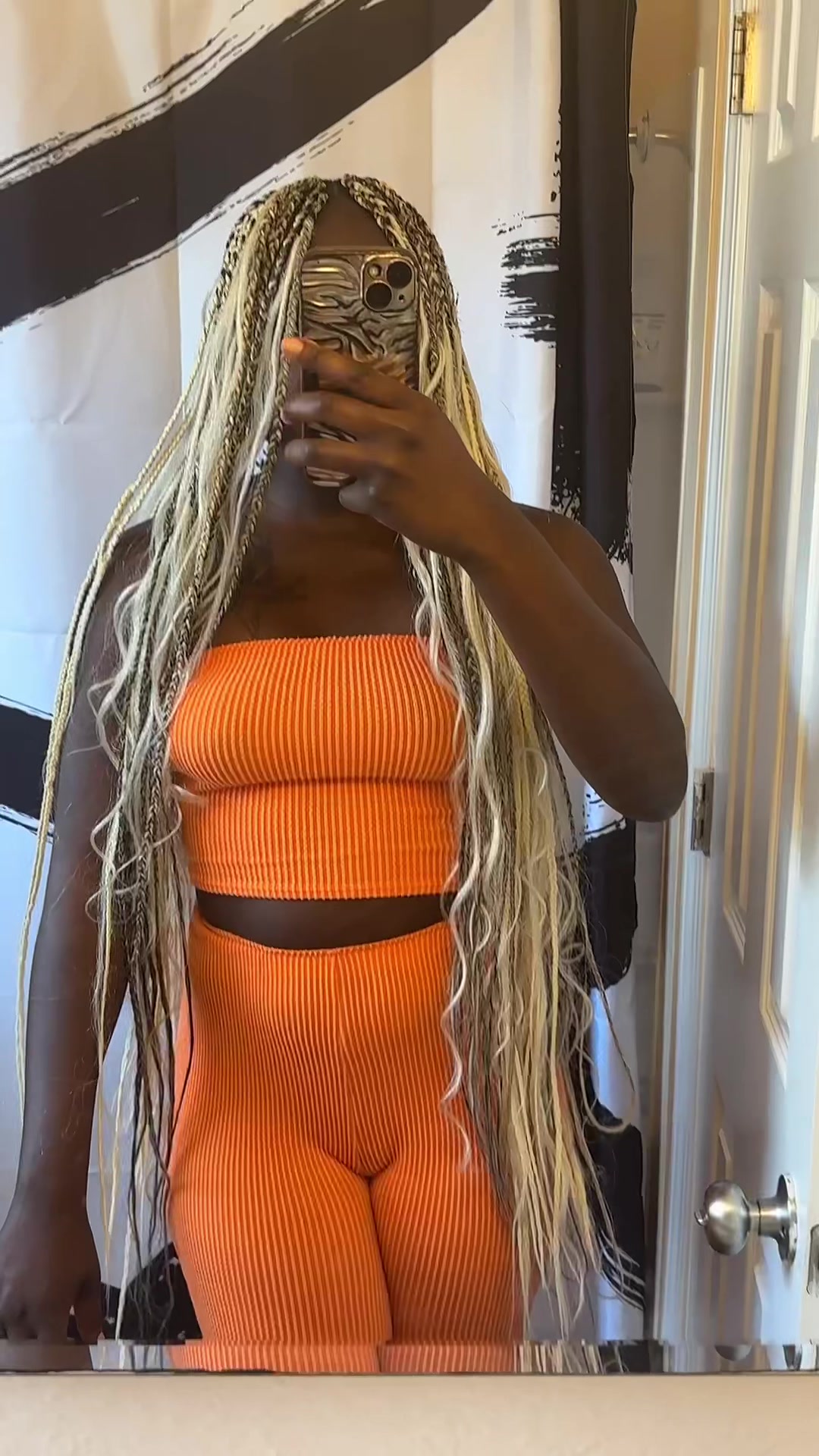 @inicole.
