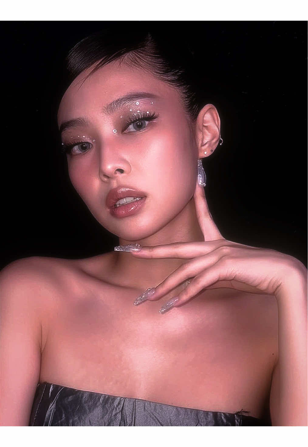 @𝐂𝐋𝐀𝐑𝐀
