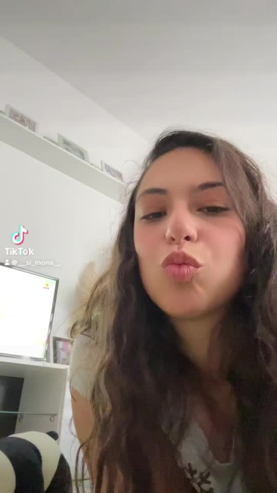 @Monaaa