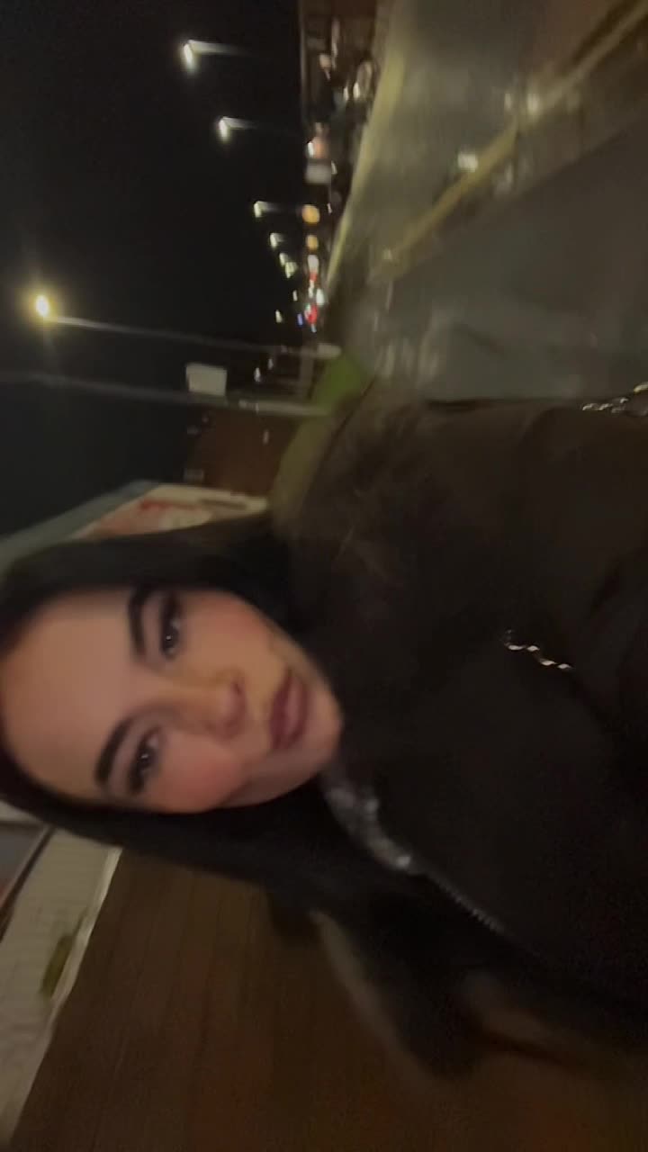@Kacey Louise