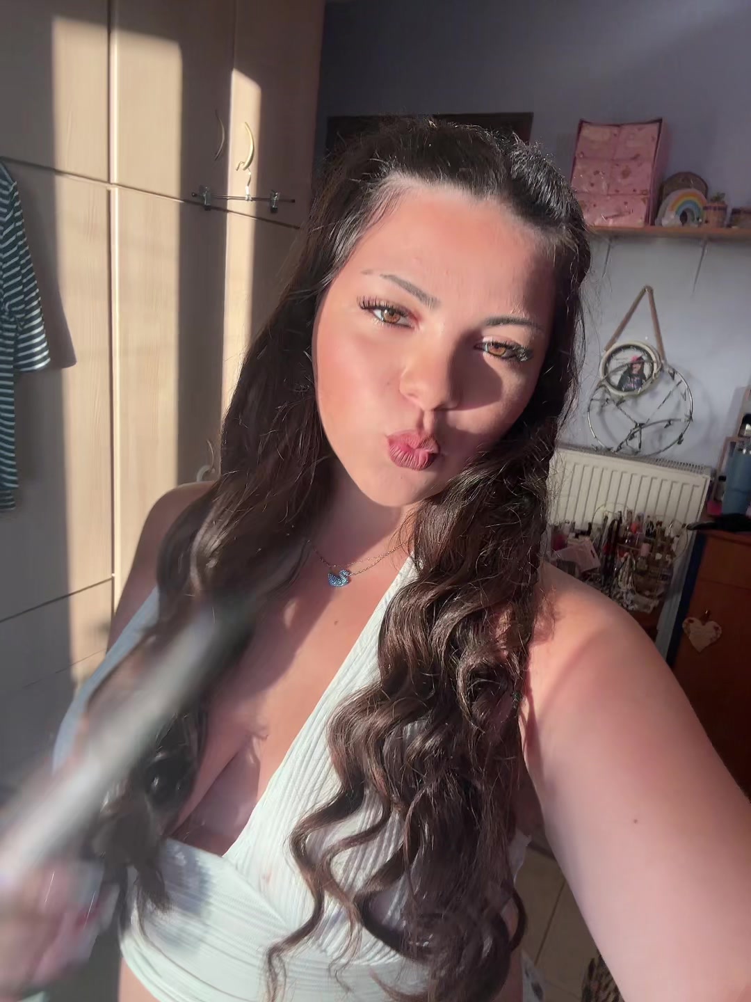 @❦