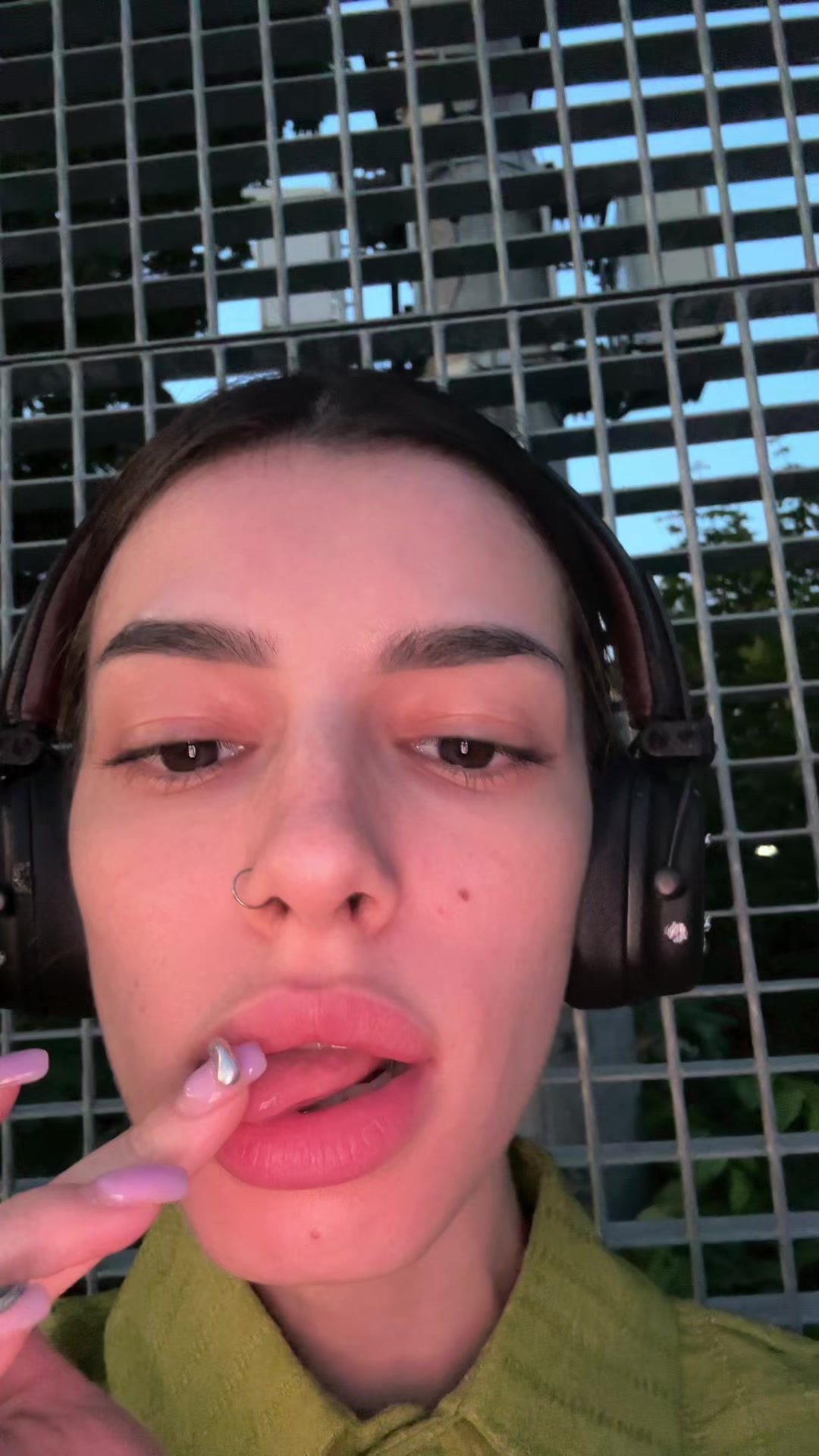 @Emmi