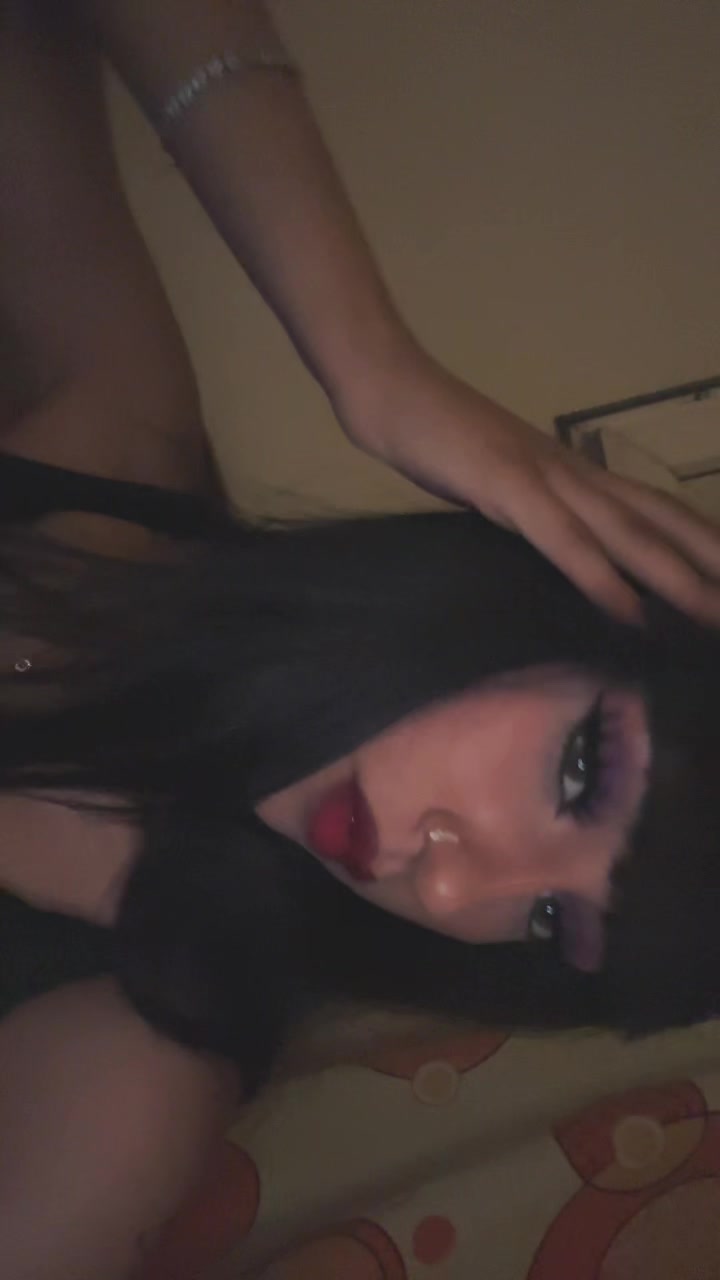 @🫥
