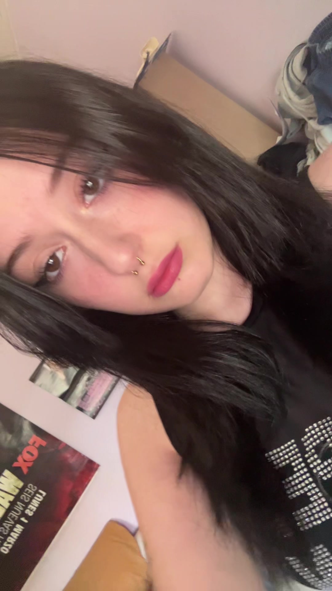 @<3
