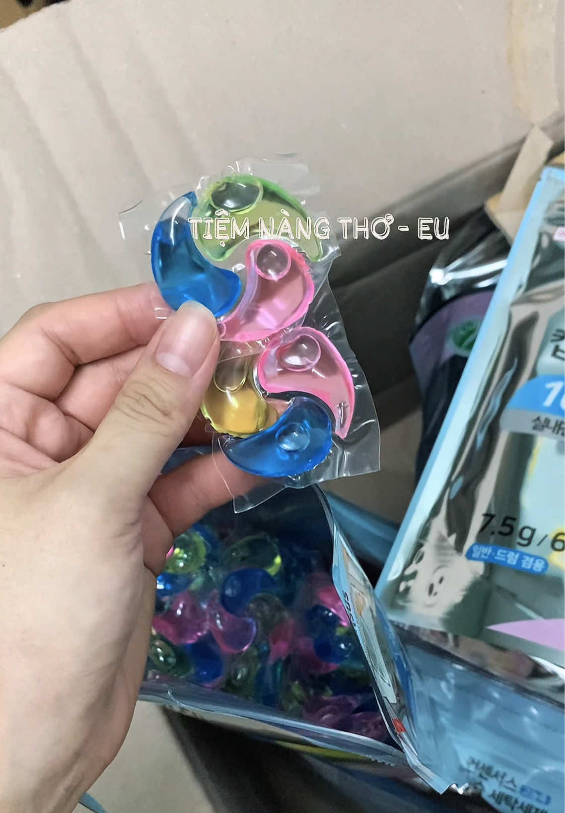 @Tiệm nàng thơ - EU