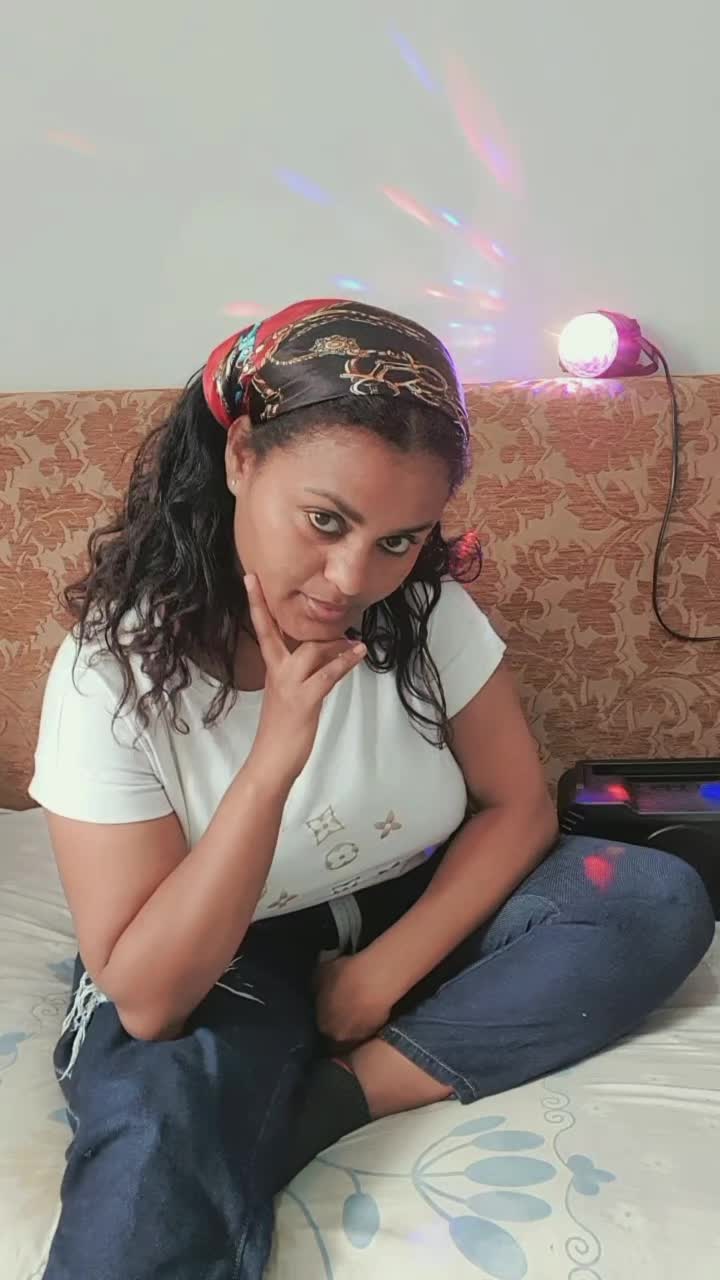 @ማሂ እና ቡጡሉ