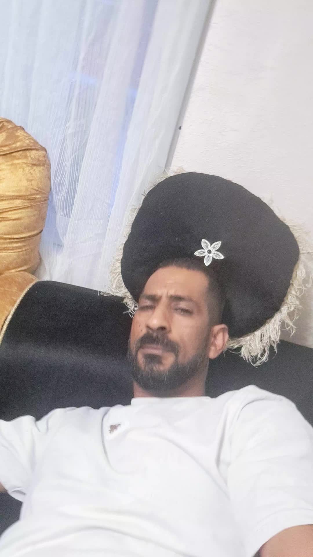 @Raşit Sultana çok sever