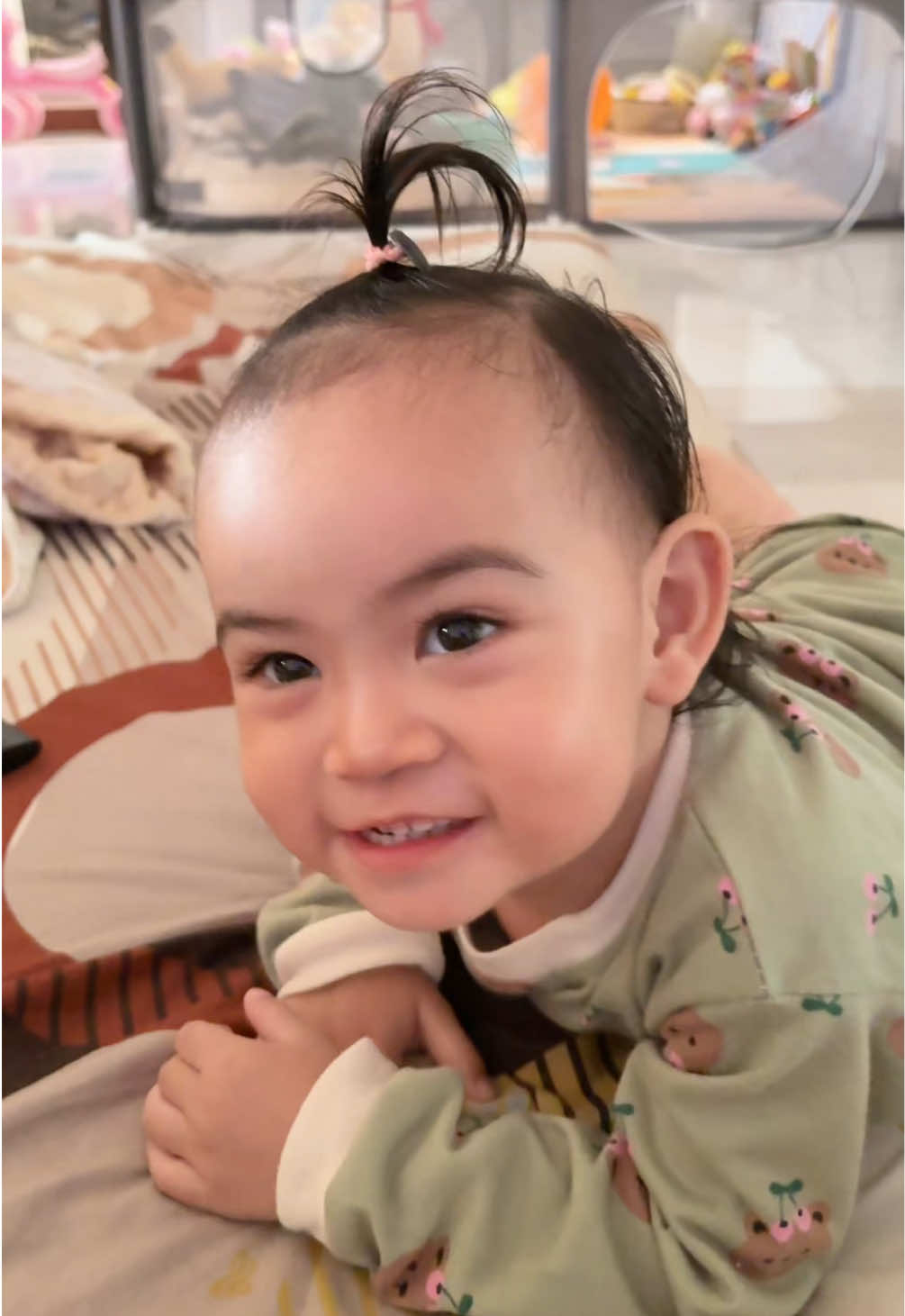 @Baby Eyin