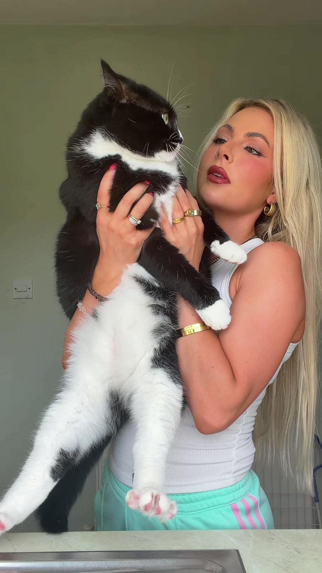@themelissaclarke