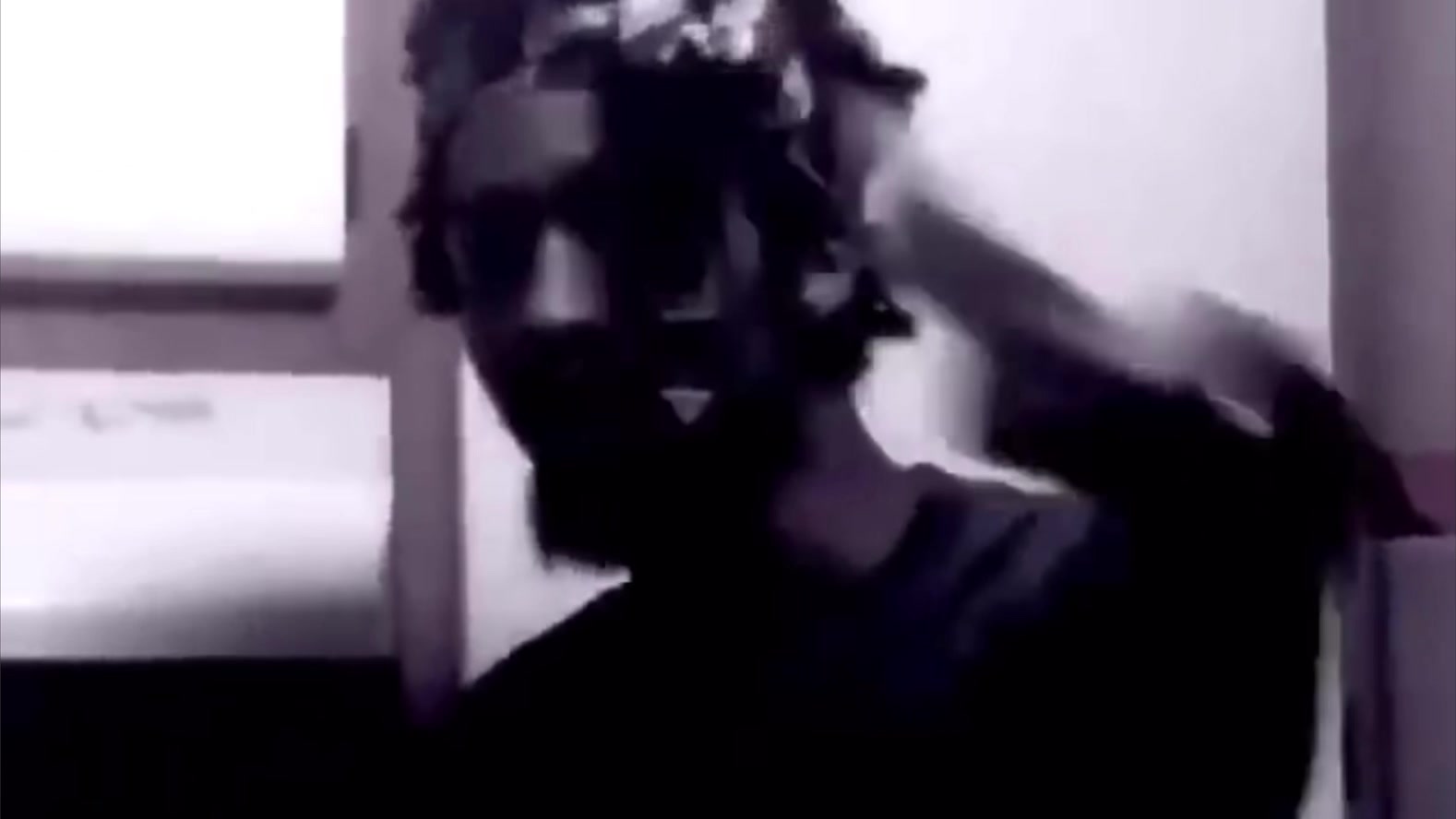 @🧛🏻