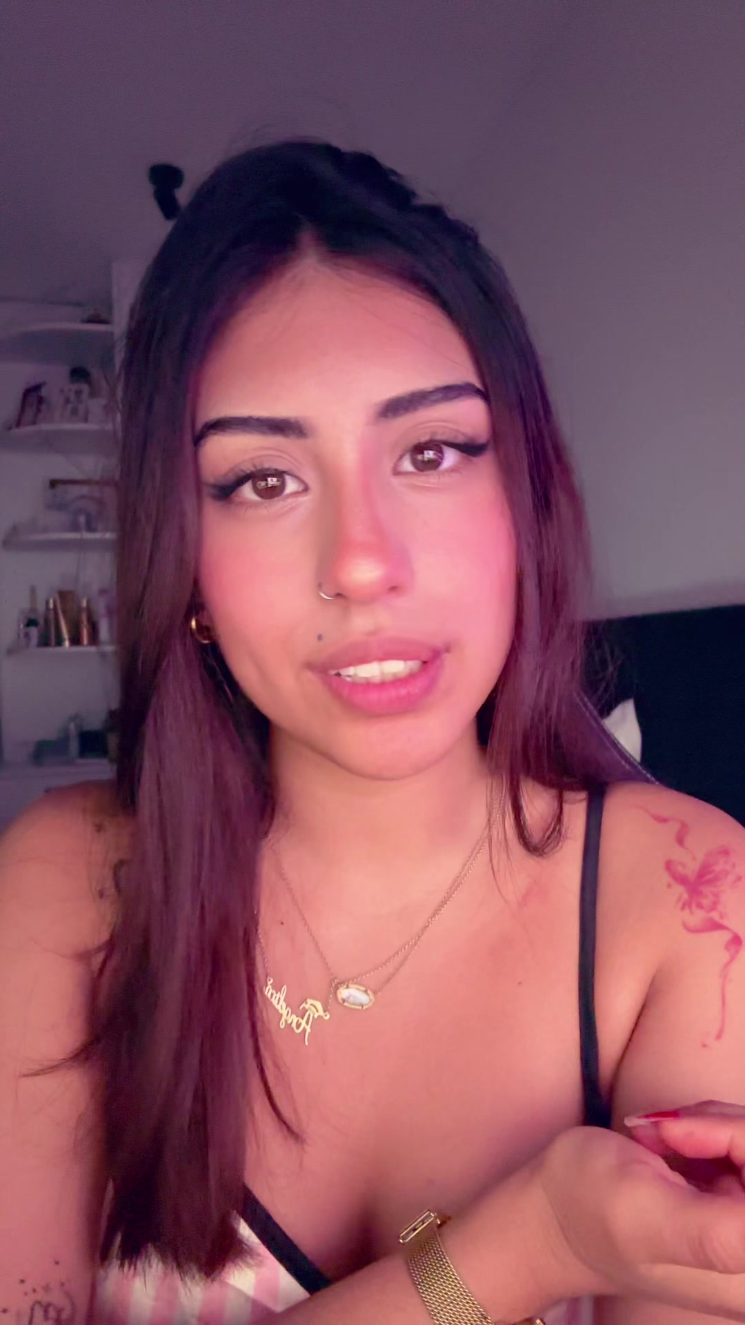 @laanyiyi ✨