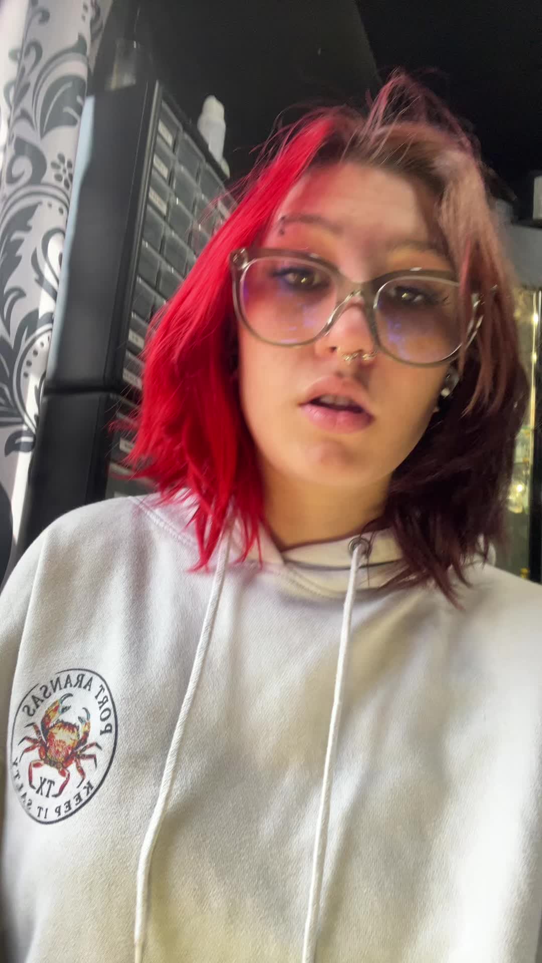 @StabbedBy_Kaycee