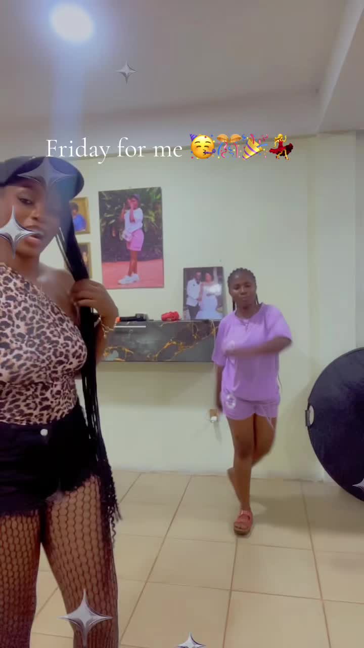 @Twinkle💞 Toes🤭💝😘