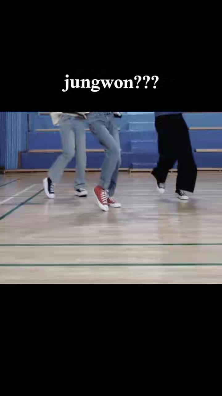 @انجين تحب قطها ووني ⁷