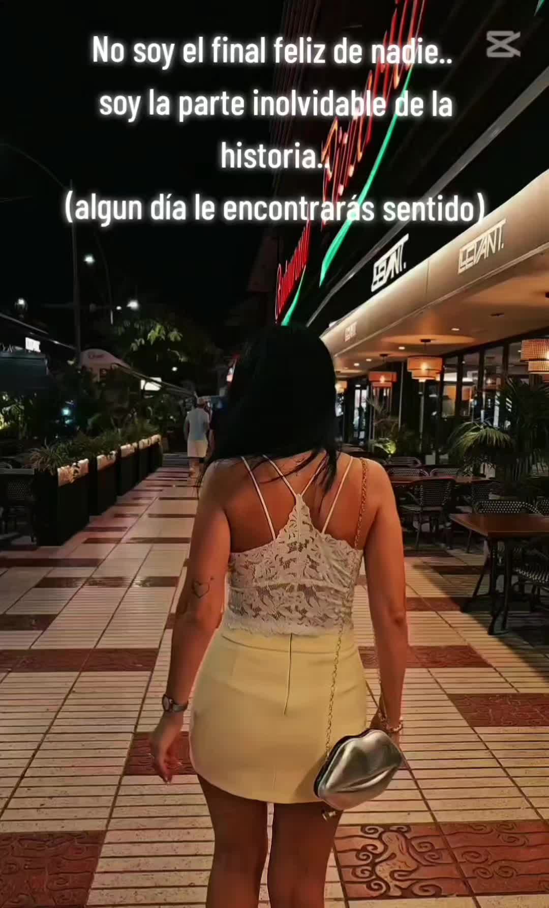 @Elena🤍🖤