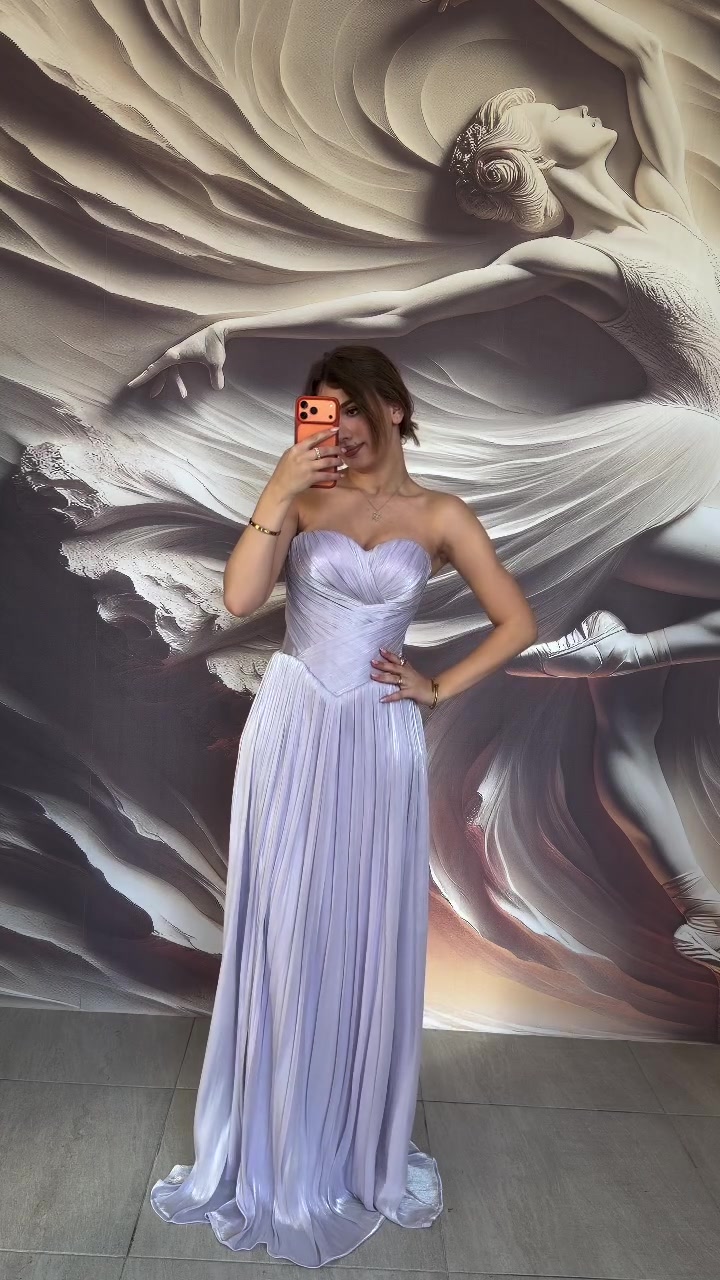 @Dresses by Ivona