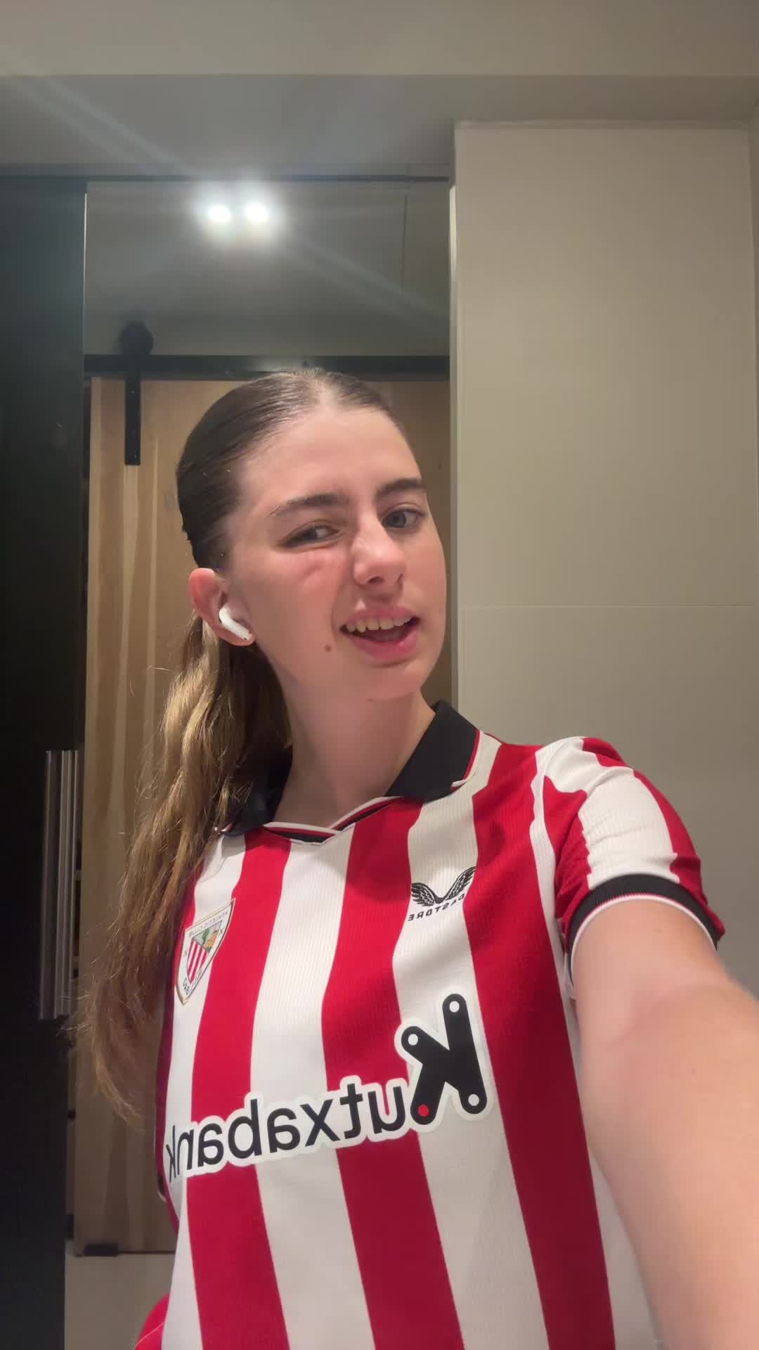 @udanee