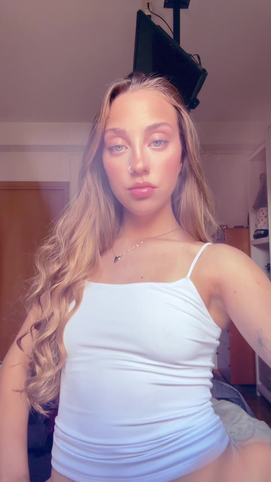 @_rachelecosta_