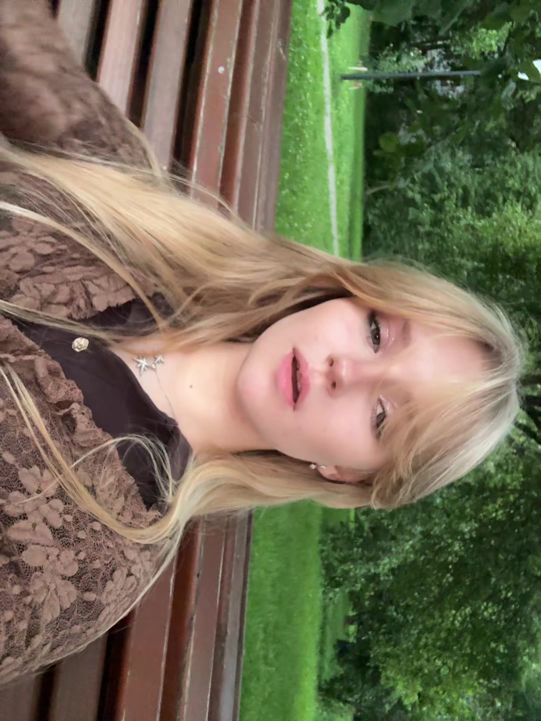 @🗣️💨