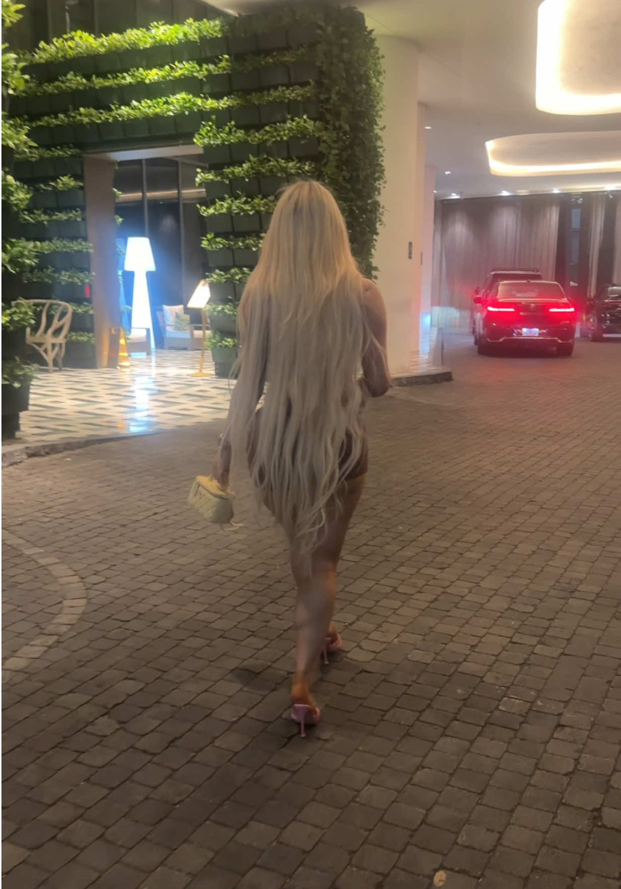 @corrinadione