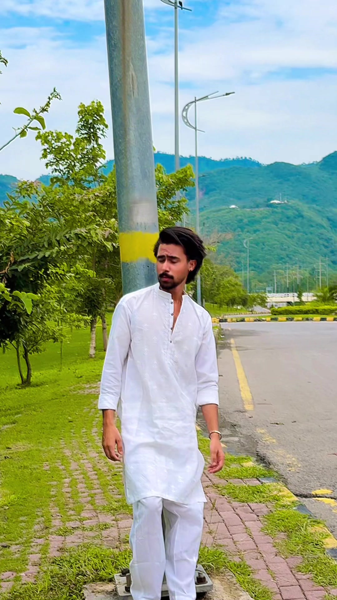 @RJSONU