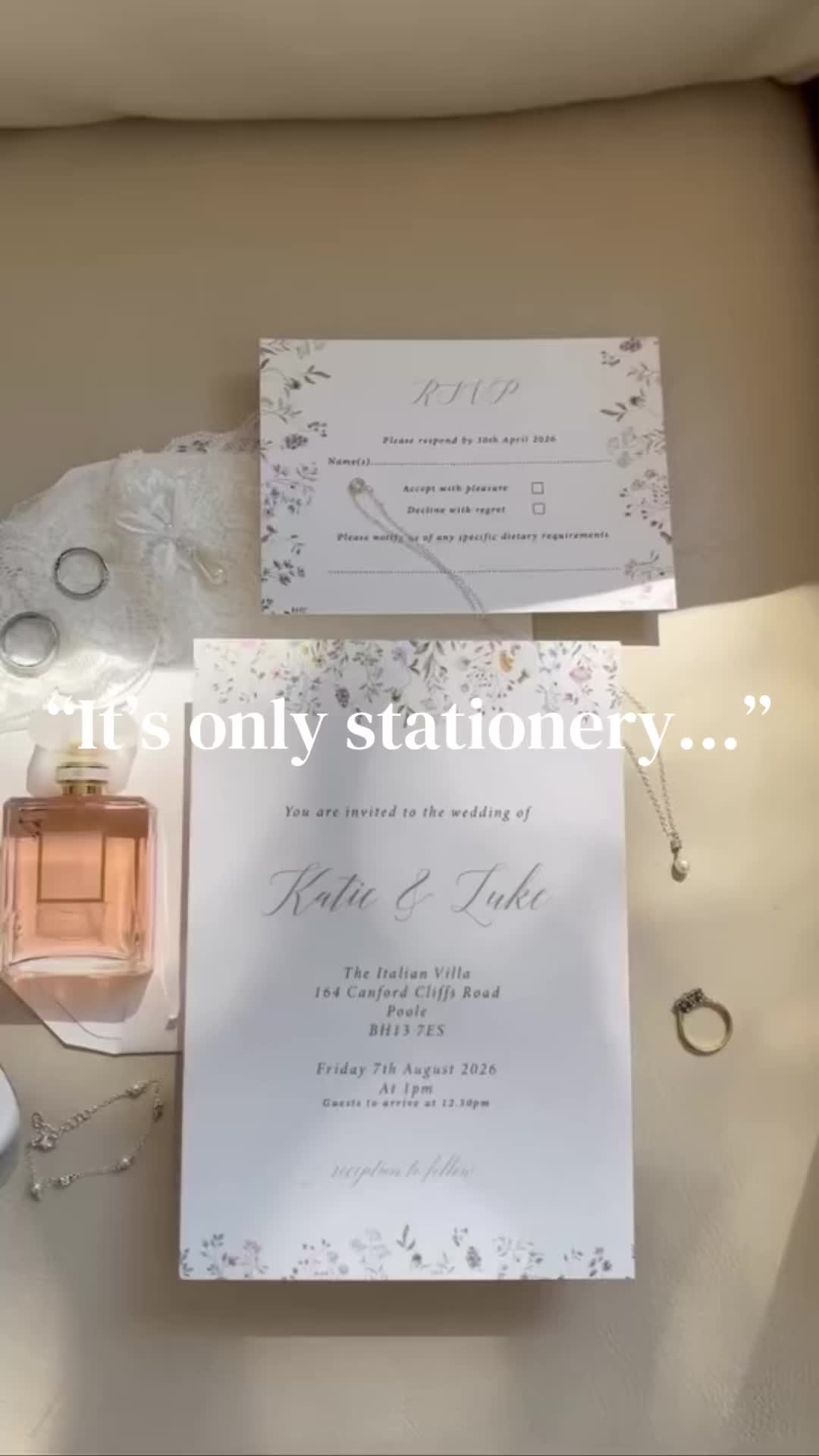 @Graceful Lace Stationery