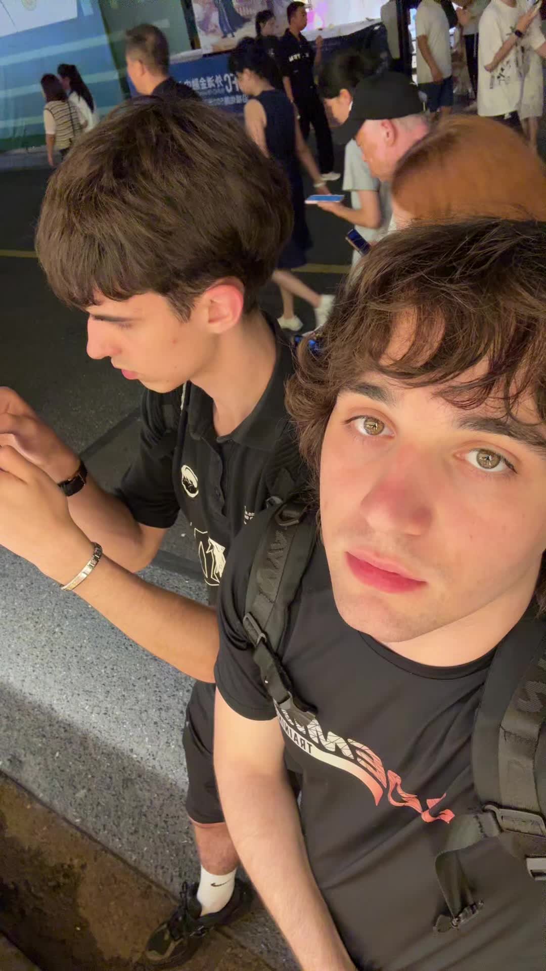 @иней