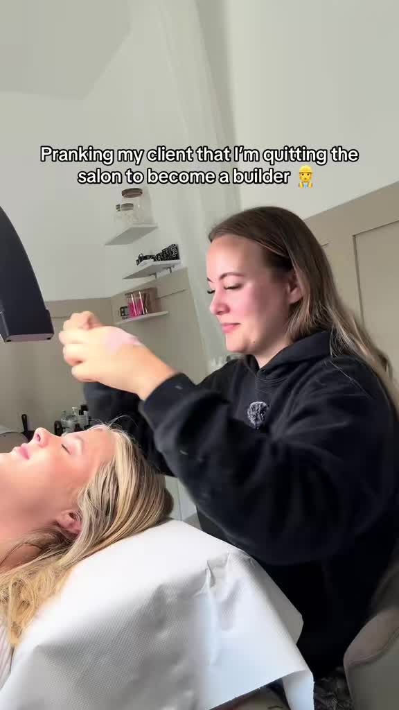 @Becky’s Lashes & Brows