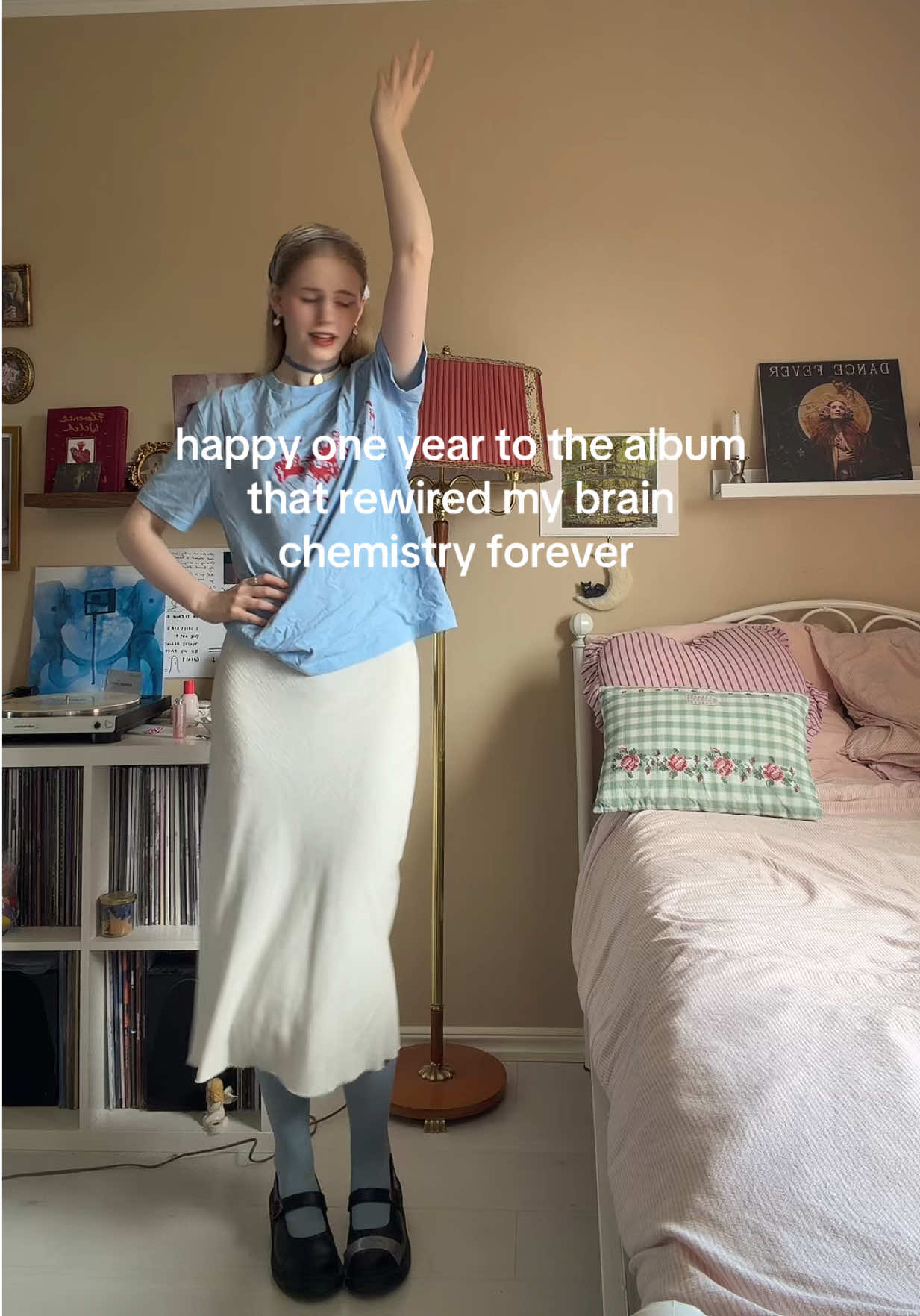 @tehehannaatehe