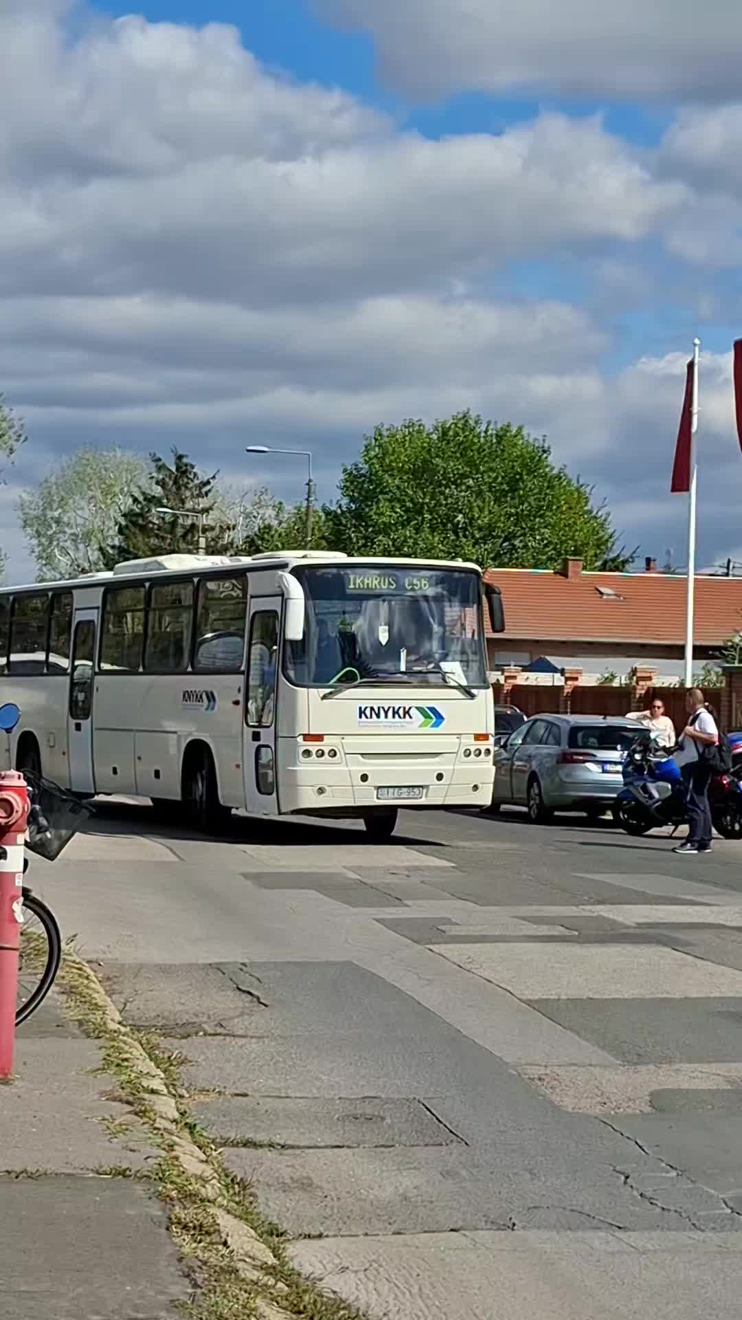 @𝑄𝑦𝑟𝑒𝑥