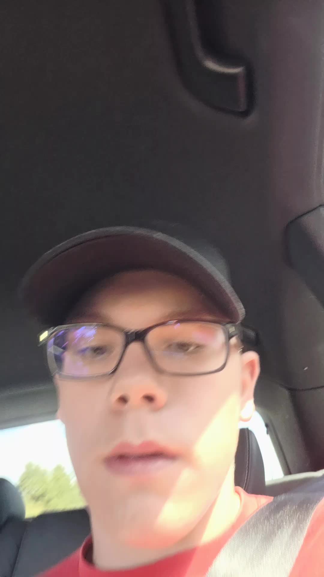 @kleeblatt37
