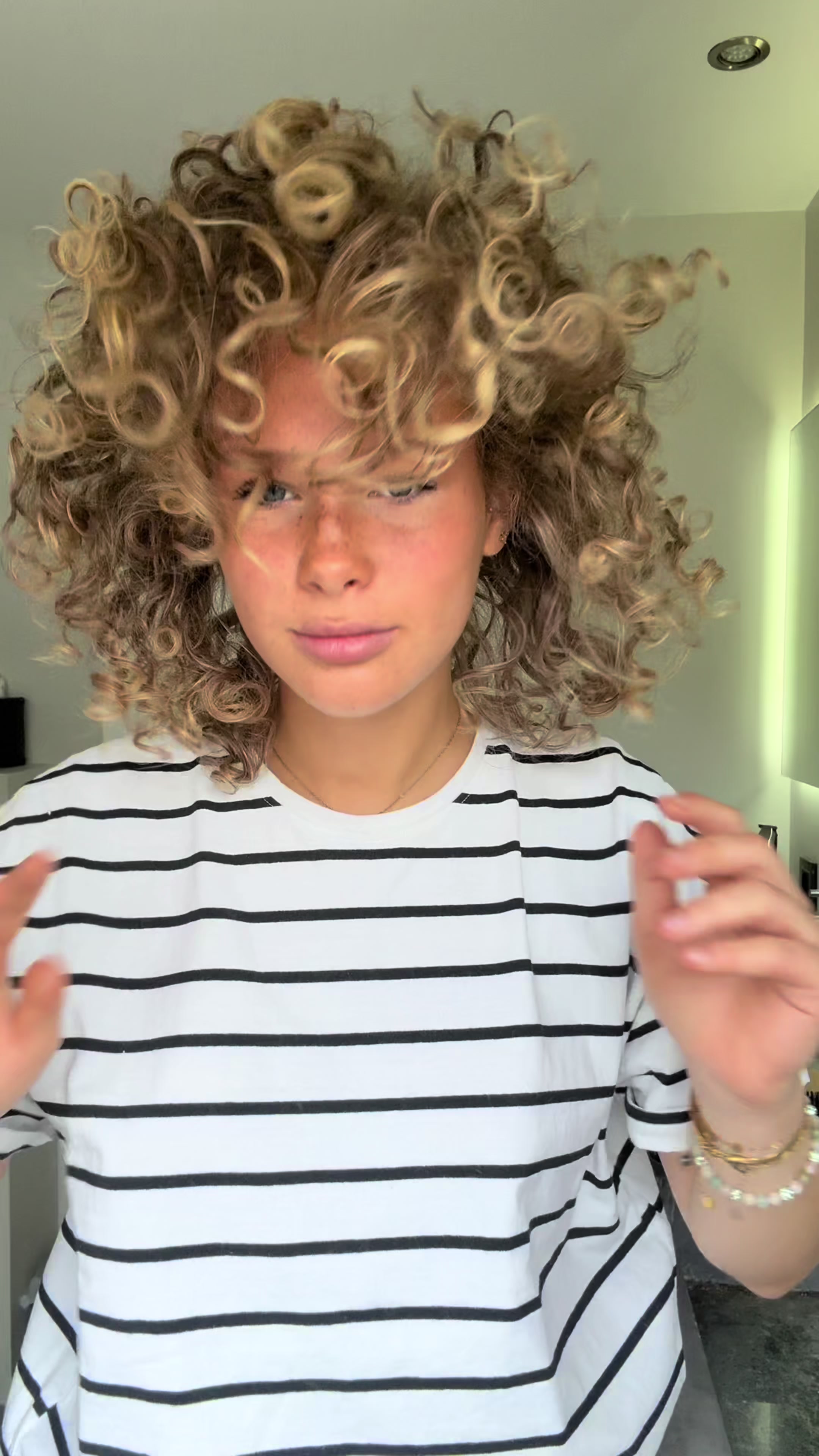 @KIKI