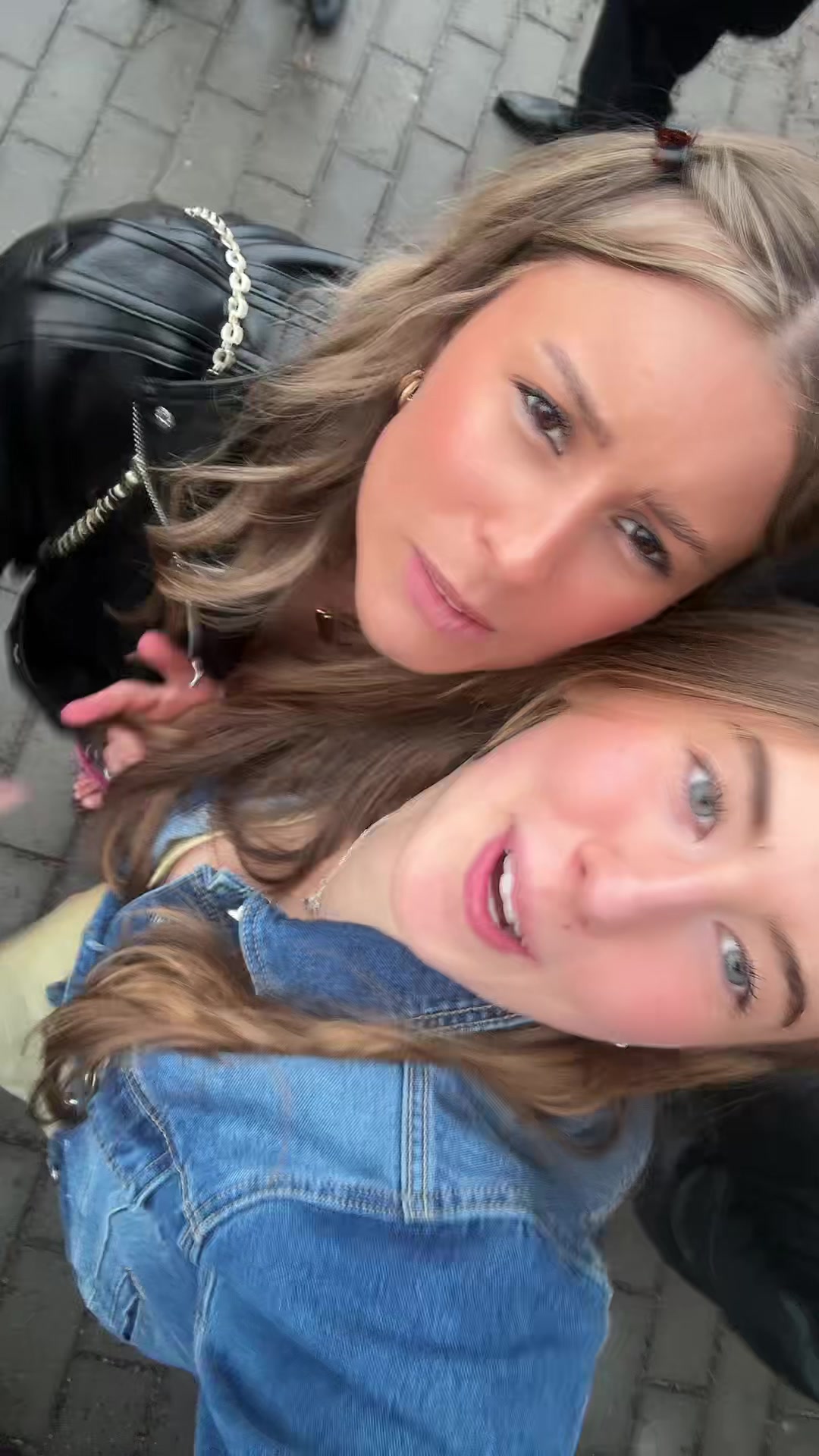 @elina